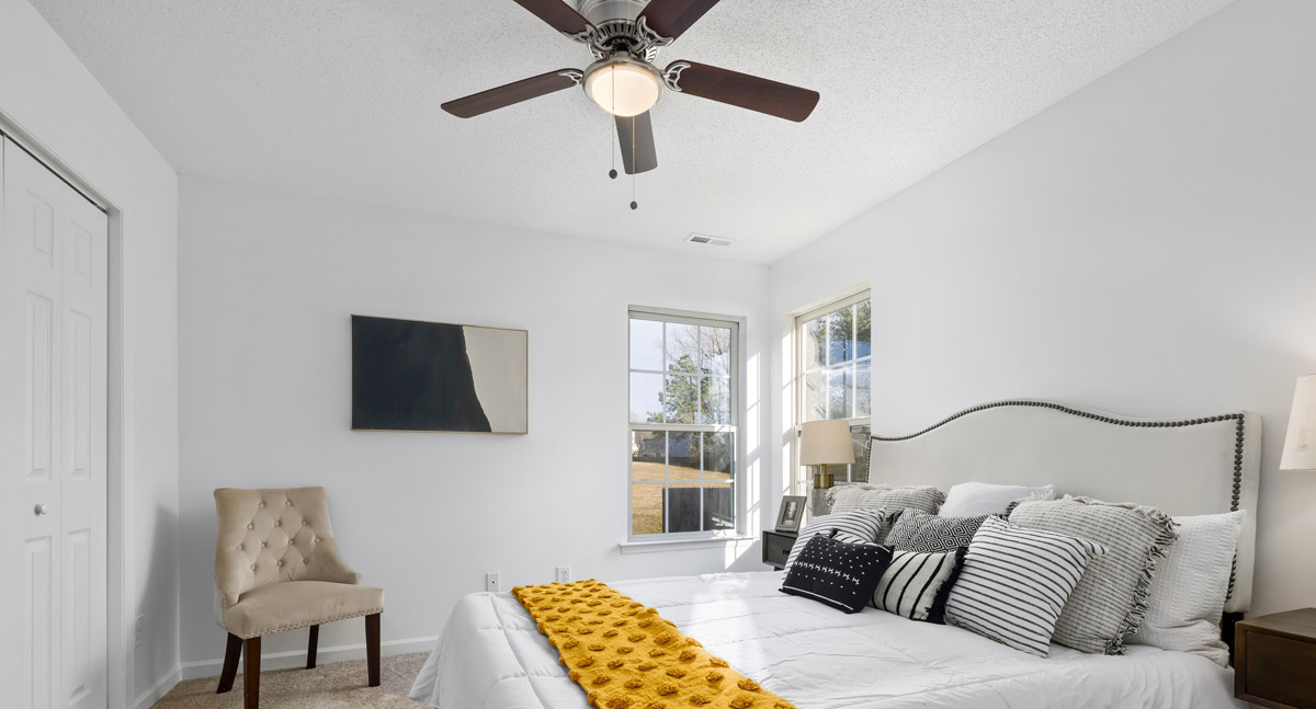No Air from Ceiling Fan? Here's Why and How to Fix it